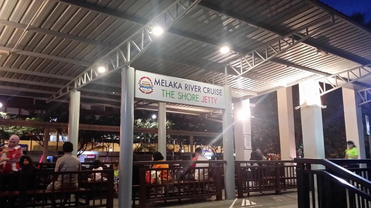 Riverside Melaka @ Shore Residences Экстерьер фото